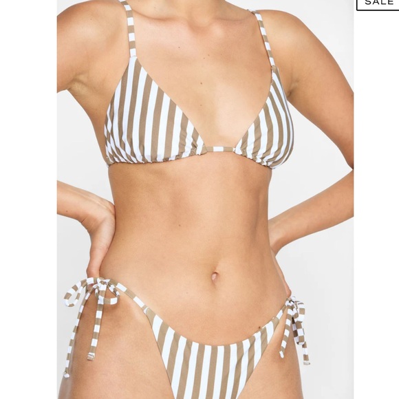 MIKOH | Catalina Top - Picture 2 of 11